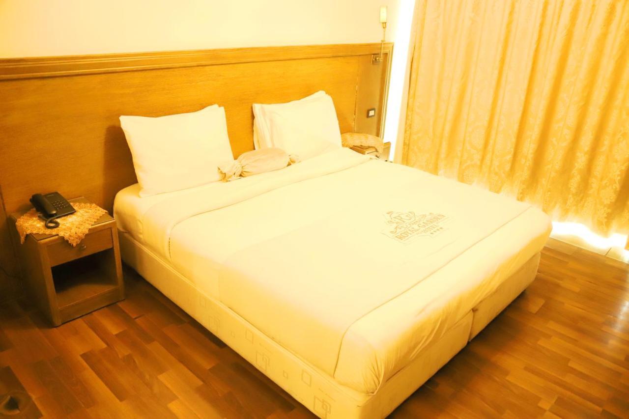 Royal Garden Hotel Bejrút Kültér fotó