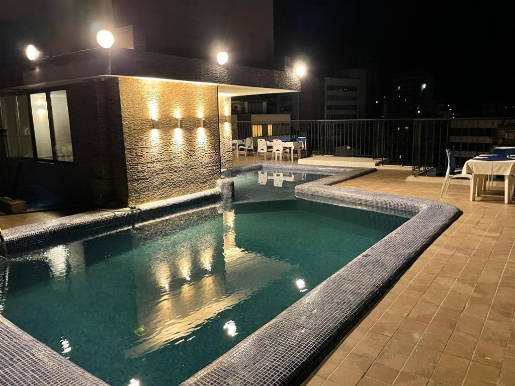 Royal Garden Hotel Bejrút Kültér fotó